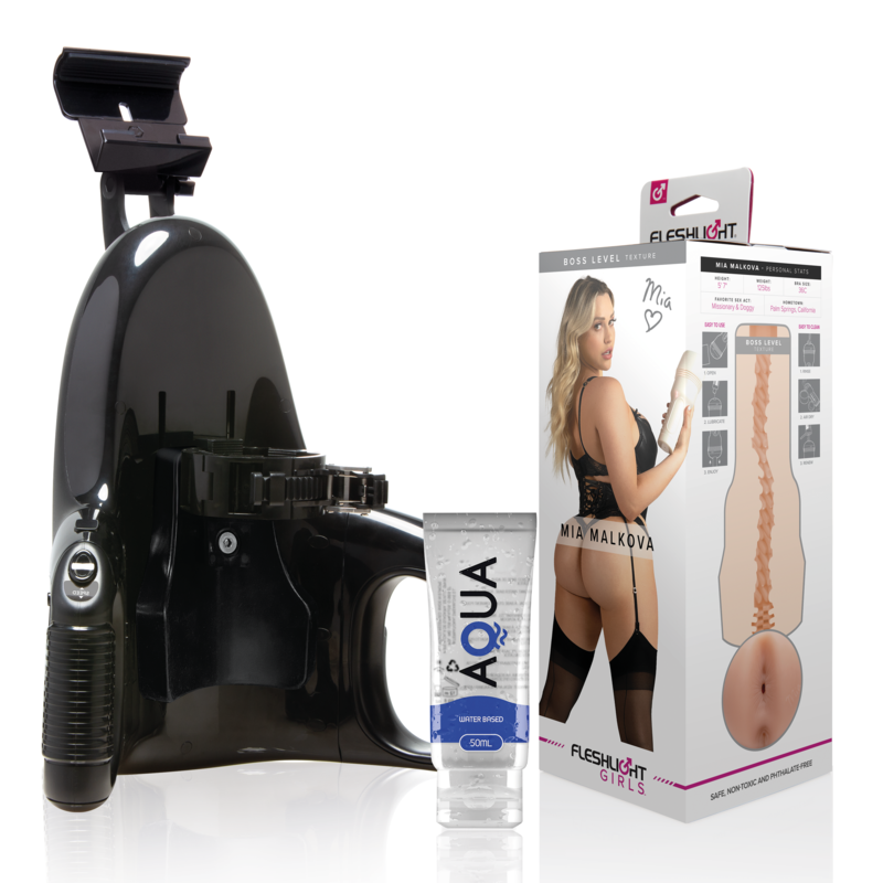 FLESHLIGHT - MIA MALKOVA BOSS LEVEL + UNIVERSAL LAUNCH + AQUA KVALITETSLUBRIKANT 50 ML