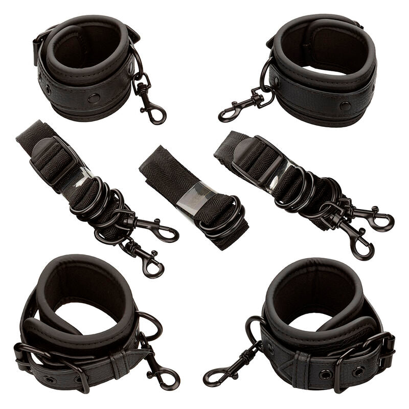 CALEXOTICS - NOCTURNAL BED RESTRAINTS LÄDER JUSTERBARA SVARTA