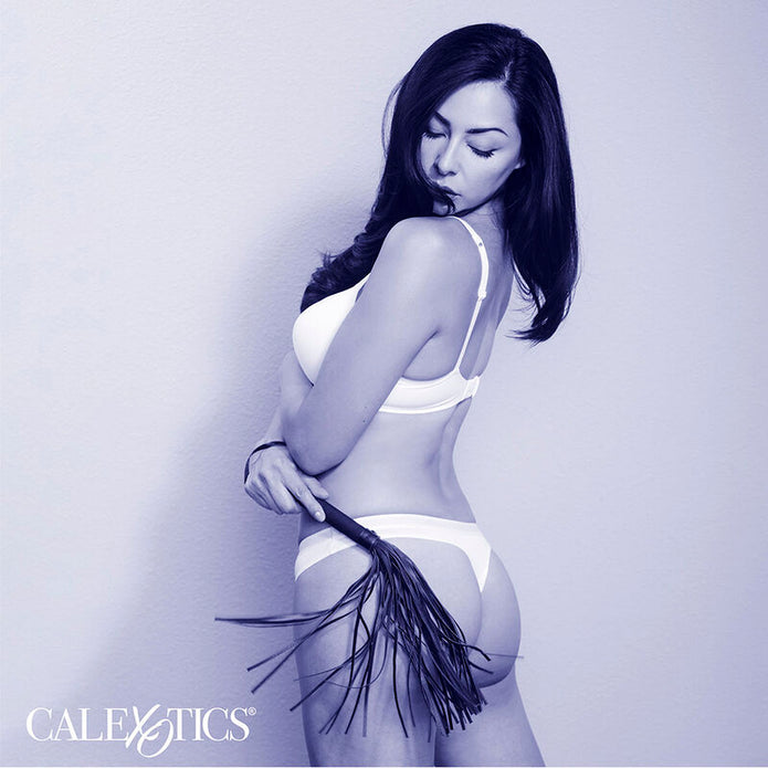 CALEXOTICS - Nahkainen musta flogger