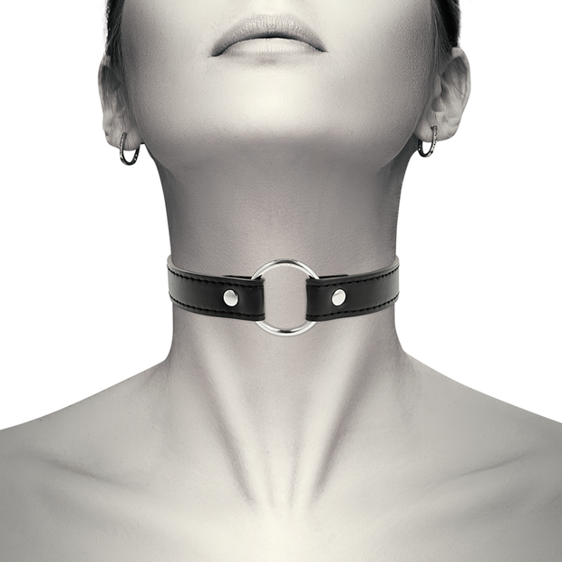 COQUETTE CHIC DESIRE - HALSBAND I VEGANLÄDER DAMACCESSOAR