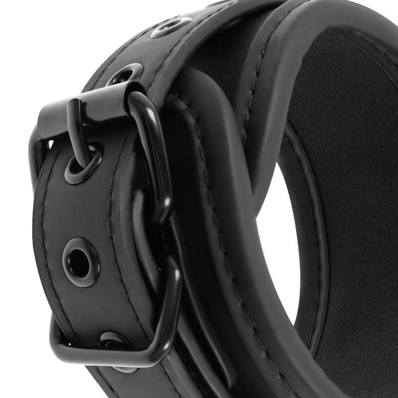 FETISH SUBMISSIVE - Käsiraudat ja kiinnityshihnat neopreenivuorella